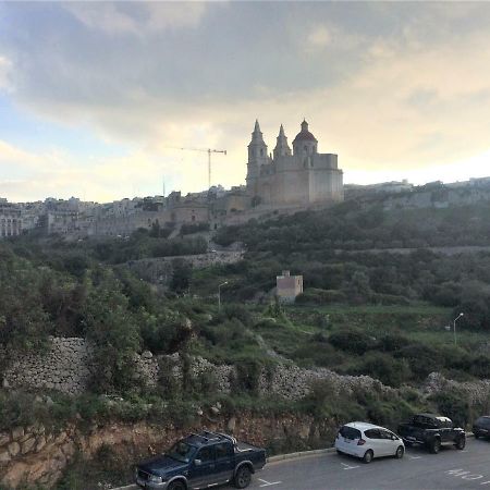Higlander Apartments Mellieħa Buitenkant foto